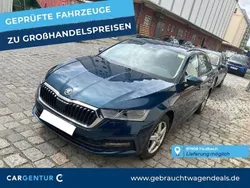 Lava blau Gebraucht 2021 Skoda Octavia Ambition Kombi | 17.090 € (Superpreis)