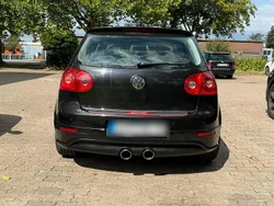 Schwarz Gebraucht 2006 VW Golf V Kleinwagen | 2.700 € (Fairer Preis)
