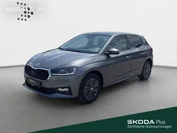 Graphitegrau metallic Gebraucht 2024 Skoda Fabia Drive Limousine | 22.690 € (Fairer Preis)