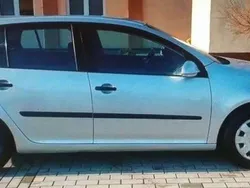Silber Gebraucht 2005 VW Golf IV Comfortline Limousine | 2.900 € (Etwas zu teuer)