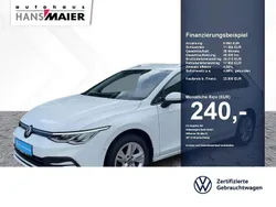 Pure white Gebraucht 2022 VW Golf VIII Life Kombi | 23.800 € (Teuer)
