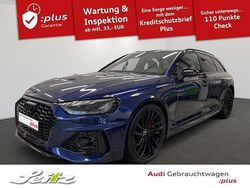 Navarrablau metallic Gebraucht 2023 Audi RS4 Ambiente Kombi | 70.599 € (Etwas zu teuer)