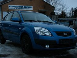 Blau Gebraucht 2009 Kia Rio Attract Kleinwagen | 3.750 € (Fairer Preis)