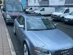 Blau Gebraucht 2005 Audi A4 Limousine | 2.800 € (Guter Preis)