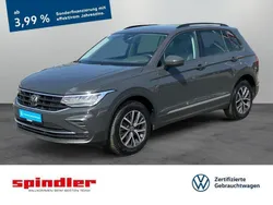 Uranograu Gebraucht 2024 VW Tiguan Life SUV | 32.980 € (Fairer Preis)