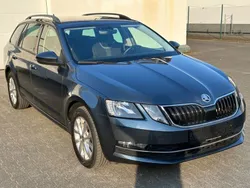 Grau Gebraucht 2018 Skoda Octavia Dynamic Kombi | 14.901 € (Superpreis)