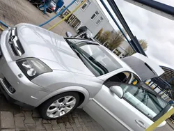 Silber Gebraucht 2005 Opel Vectra Limousine | 2.000 € (Guter Preis)