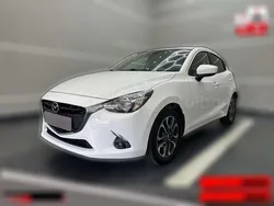 Silber Gebraucht 2019 Mazda 2 Sports-Line | 17.370 € (Fairer Preis)