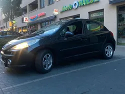 Schwarz Gebraucht 2008 Peugeot 207 Kleinwagen | 2.550 € (Etwas zu teuer)