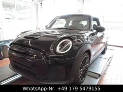 Schwarz Gebraucht 2021 Mini Cooper SE Classic Kleinwagen | 14.990 € (Fairer Preis)