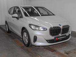 Weiß Gebraucht 2022 BMW 218 Kombi | 22.880 € (Superpreis)