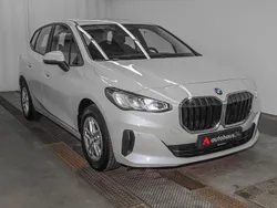 Weiß Gebraucht 2022 BMW 218 Kombi | 23.660 € (Guter Preis)