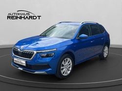 Modra race/race blue Gebraucht 2022 Skoda Kamiq Clever SUV | 21.790 € (Guter Preis)
