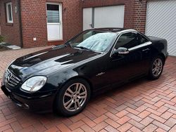 Schwarz Gebraucht 2003 Mercedes SLK200 Edition Cabrio | 12.100 €
