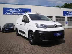 Weiß Gebraucht 2021 Citroën Berlingo Van / Kleinbus | 17.250 € (Fairer Preis)