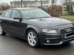 Grau Gebraucht 2010 Audi A4 Ambition Limousine | 4.990 € (Superpreis)