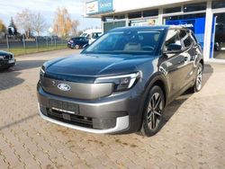 Grau Gebraucht 2024 Ford Explorer SUV | 38.895 € (Fairer Preis)