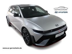 Gravity gold / mat Gebraucht 2025 Hyundai Ioniq Kleinwagen | 63.987 €