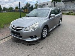 Grau Gebraucht 2010 Subaru Legacy Kombi | 2.850 € (Superpreis)