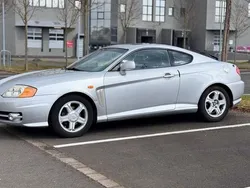 Grau Gebraucht 2005 Hyundai Coupé Coupé | 3.400 € (Guter Preis)