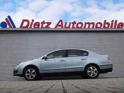 Blau Gebraucht 2006 VW Passat Trendline Limousine | 1.800 € (Superpreis)