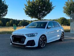 Weiß Gebraucht 2021 Audi A1 S-Line Kleinwagen | 21.700 € (Guter Preis)