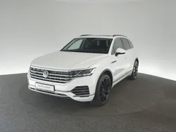 Weiß Gebraucht 2021 VW Touareg Elegance SUV | 53.450 € (Fairer Preis)