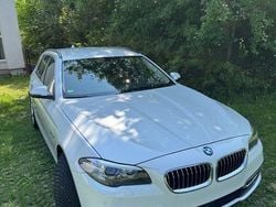 Weiß Gebraucht 2014 BMW 520 Sport Line Kombi | 15.000 € (Etwas zu teuer)