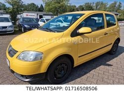 Sonnengelb Gebraucht 2005 VW Fox Basis Kleinwagen | 850 € (Guter Preis)