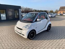 Weiß Gebraucht 2011 Smart ForTwo Cabrio Cabrio | 3.990 € (Fairer Preis)