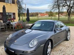 Grau Gebraucht 2004 Porsche 911 Carrera S | 54.999 € (Teuer)