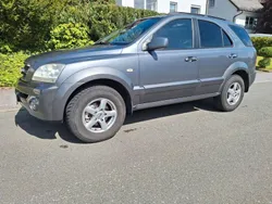 Grau Gebraucht 2005 Kia Sorento EX SUV | 3.900 € (Fairer Preis)