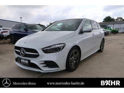 Digitalweiß Gebraucht 2024 Mercedes B200 Van / Kleinbus | 25.949 € (Superpreis)