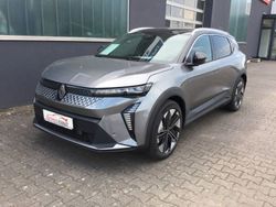 Grau Gebraucht 2024 Renault Scénic Komfort Van / Kleinbus | 38.890 € (Fairer Preis)