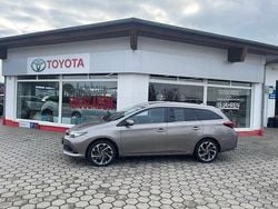 Grau Gebraucht 2016 Toyota Auris Touring Sports Design Kombi | 14.990 € (Fairer Preis)