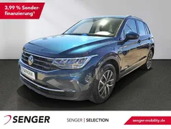 Nightshade blue metallic Gebraucht 2021 VW Tiguan SUV | 25.990 € (Guter Preis)