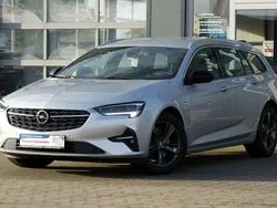 Silber Gebraucht 2021 Opel Insignia Elegance Kombi | 17.400 € (Fairer Preis)