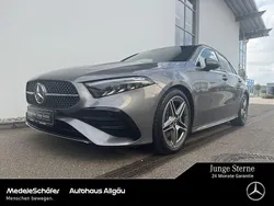 Mountaingrau (metallic) Gebraucht 2023 Mercedes A250 AMG Limousine | 38.940 € (Etwas zu teuer)