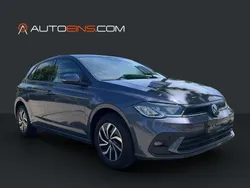 Grau Gebraucht 2021 VW Polo Life Limousine | 13.988 € (Guter Preis)