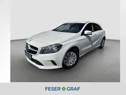 Calcitweiss Gebraucht 2017 Mercedes A160 Limousine | 12.480 € (Superpreis)