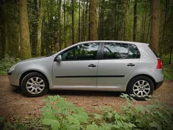 Silber Gebraucht 2008 VW Golf VI Comfortline Limousine | 2.800 € (Guter Preis)