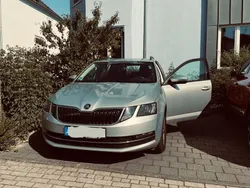 Silber Gebraucht 2020 Skoda Octavia Kombi | 19.500 € (Guter Preis)