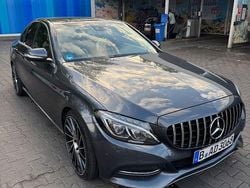 Grau Gebraucht 2014 Mercedes 220 Avantgarde Limousine | 15.899 €