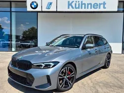 Grau Gebraucht 2024 BMW 330 M Sport Limousine | 63.888 €