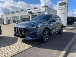 Chromablaumetallic (metallic) Gebraucht 2021 Ford Kuga ST-Line X SUV | 21.990 € (Fairer Preis)