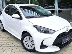 Schneeweiß Neu 2025 Toyota Yaris Hybrid Business Edition Kleinwagen | 23.398 € (Guter Preis)