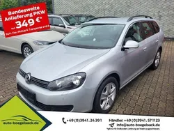 Brillantsilber metallic Gebraucht 2010 VW Golf VI Comfortline Kombi | 9.745 €