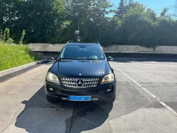 Schwarz Gebraucht 2008 Mercedes ML320 SUV | 12.498 €