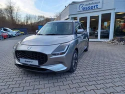 Silber Neu 2025 Suzuki Swift Comfort Limousine | 21.990 €
