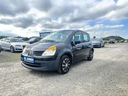 Perlmuttschwarz Gebraucht 2005 Renault Modus Authentique Van / Kleinbus | 2.499 € (Teuer)